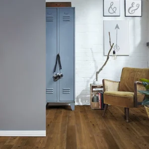 Engineered Hardwood Canyon Ridge Amber Swatch